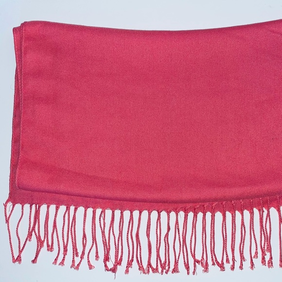 Cashmere Scarf- light weight - Picture 2 of 2